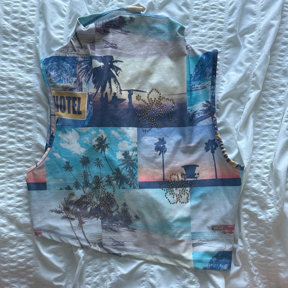 Urban Outfitters Multicolor Scenic Crop Top